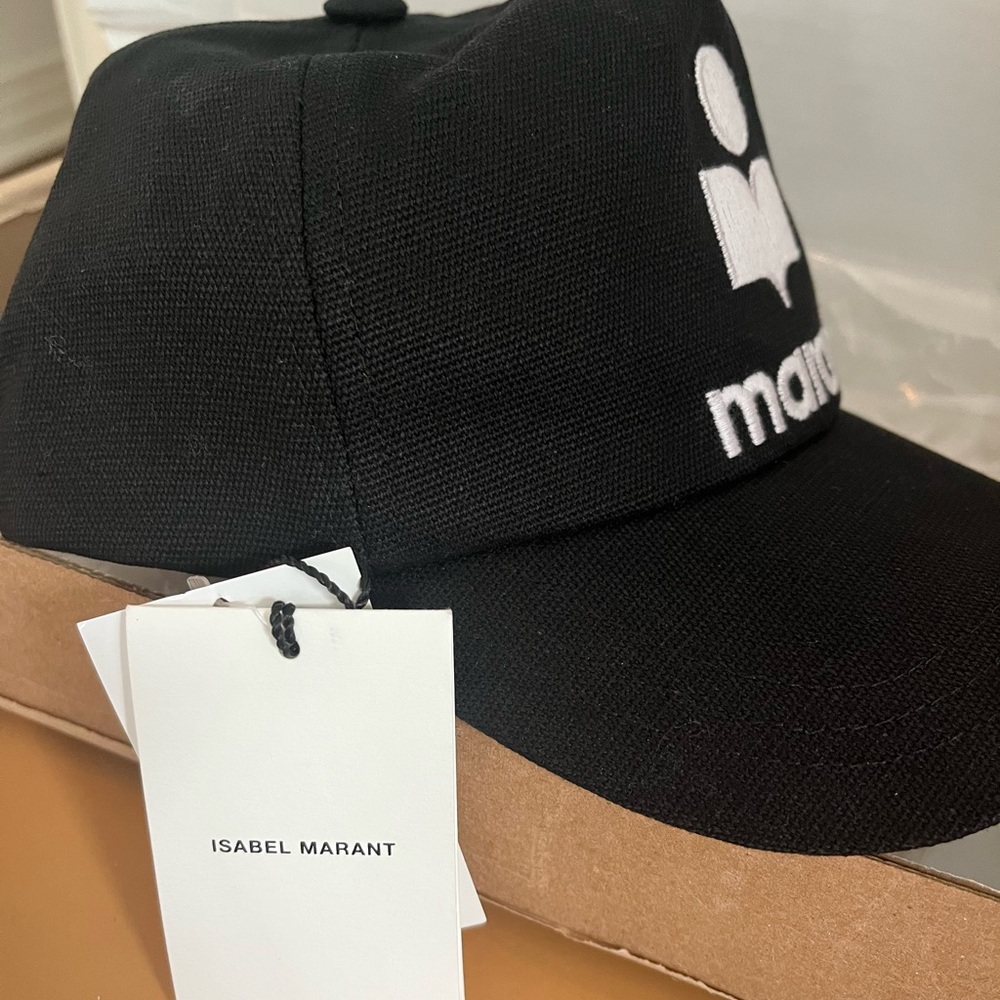 NWT: Black Isabel Marant logo cap
